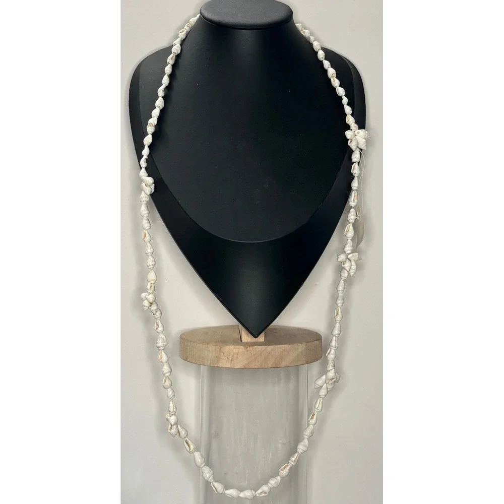 Vintage 1970s Handmade Philippines White Shell Necklace 36 Inch Boho Coastal
